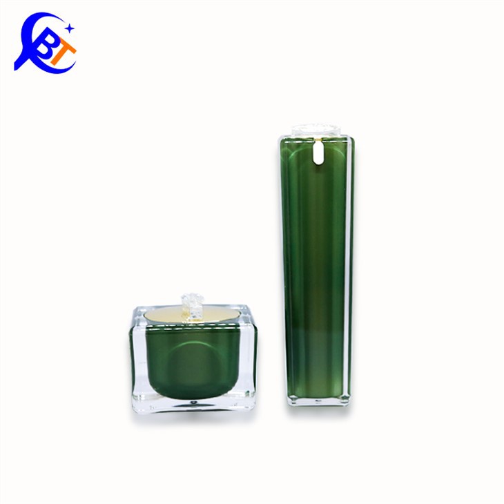 Airless Twist Up Pump Serum Acrylic Bottles